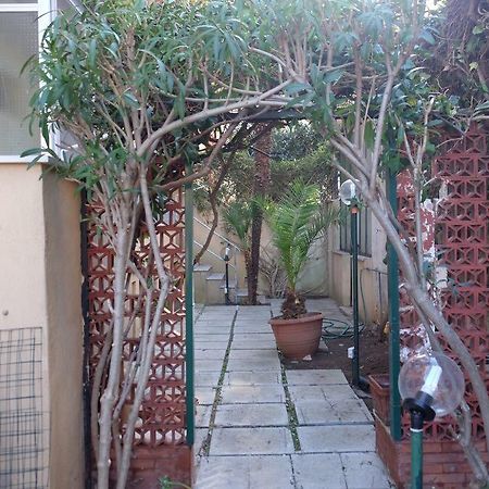 Casa Commenda Apartment Бриндизи Екстериор снимка