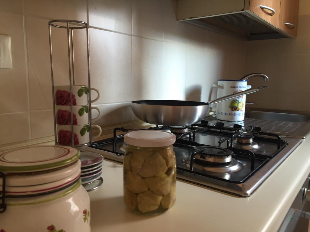 Casa Commenda Apartment Бриндизи Стая снимка