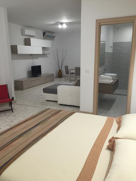 Casa Commenda Apartment Бриндизи Екстериор снимка