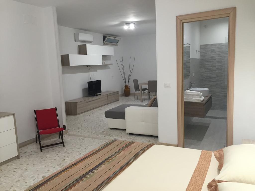 Casa Commenda Apartment Бриндизи Екстериор снимка