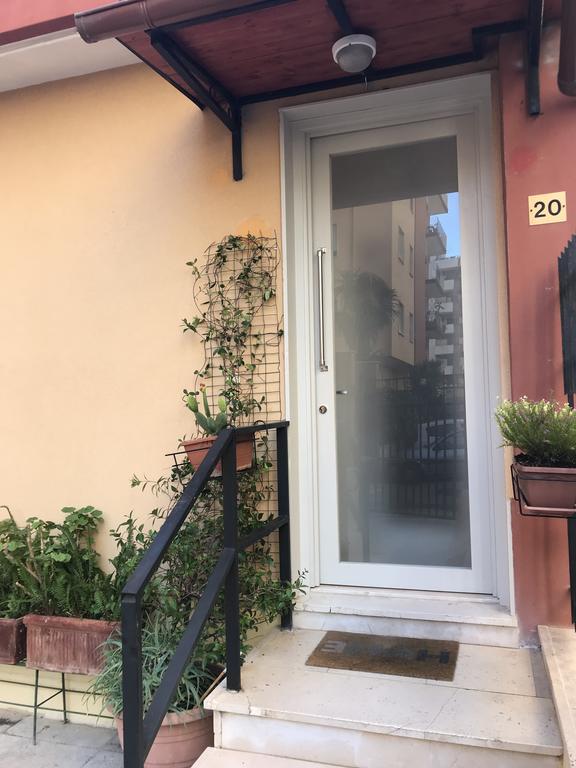 Casa Commenda Apartment Бриндизи Екстериор снимка